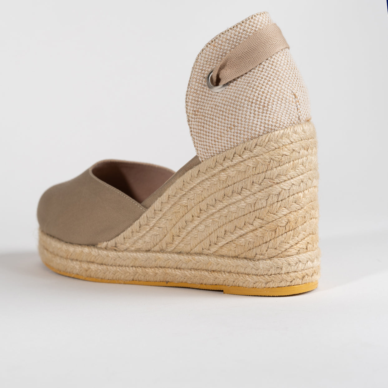 #color_beige