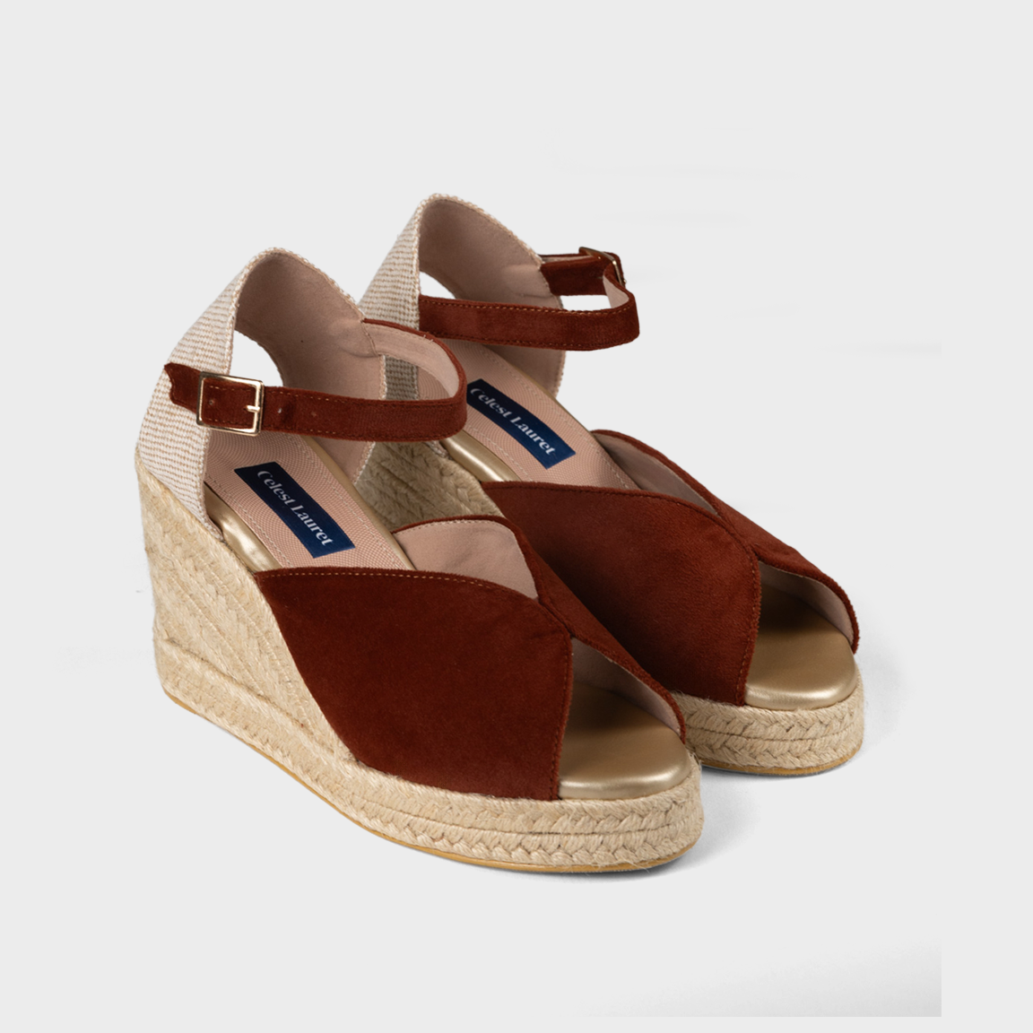 Sandalias con plataforma en Tercipelo terracota