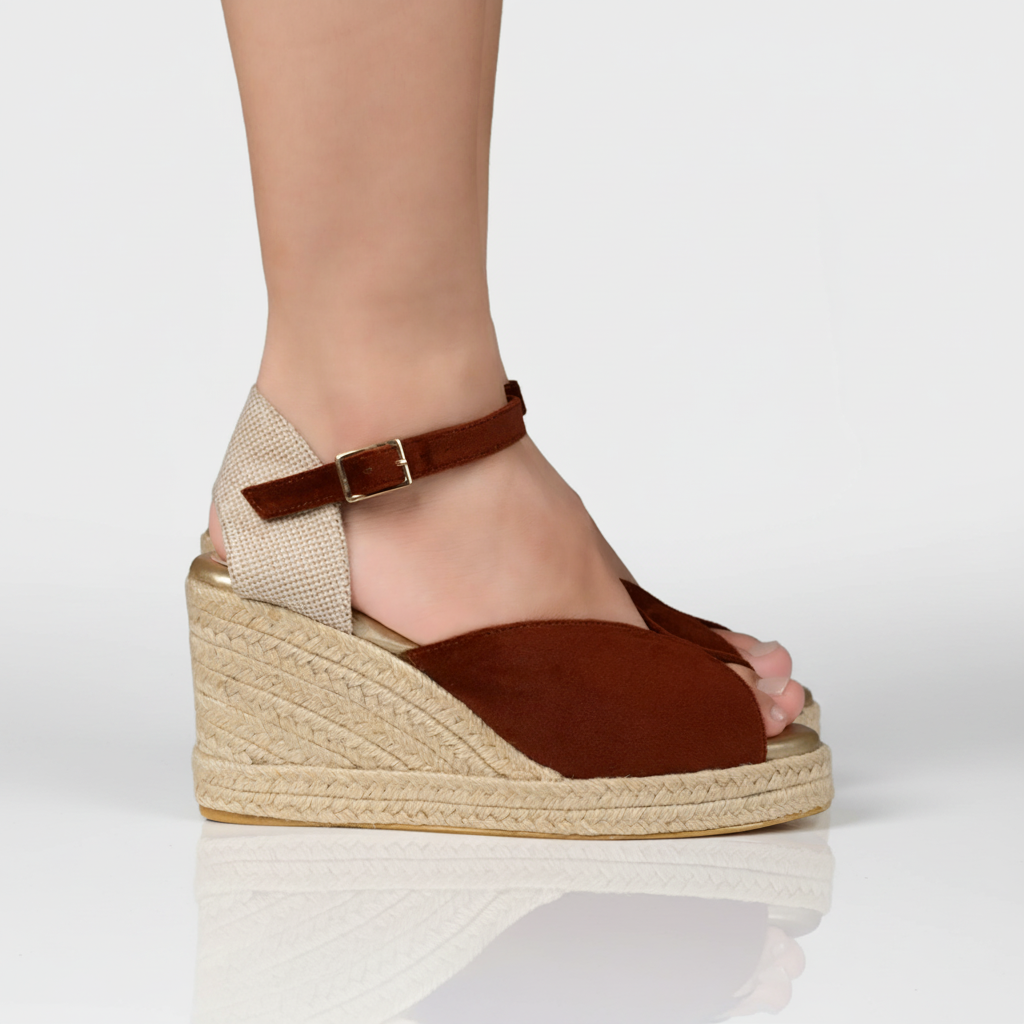 Sandalias con plataforma en Tercipelo terracota
